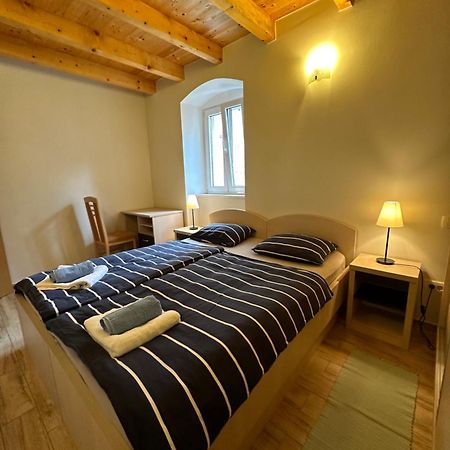 Old Town Apartments Trogir - Free Parking Ngoại thất bức ảnh