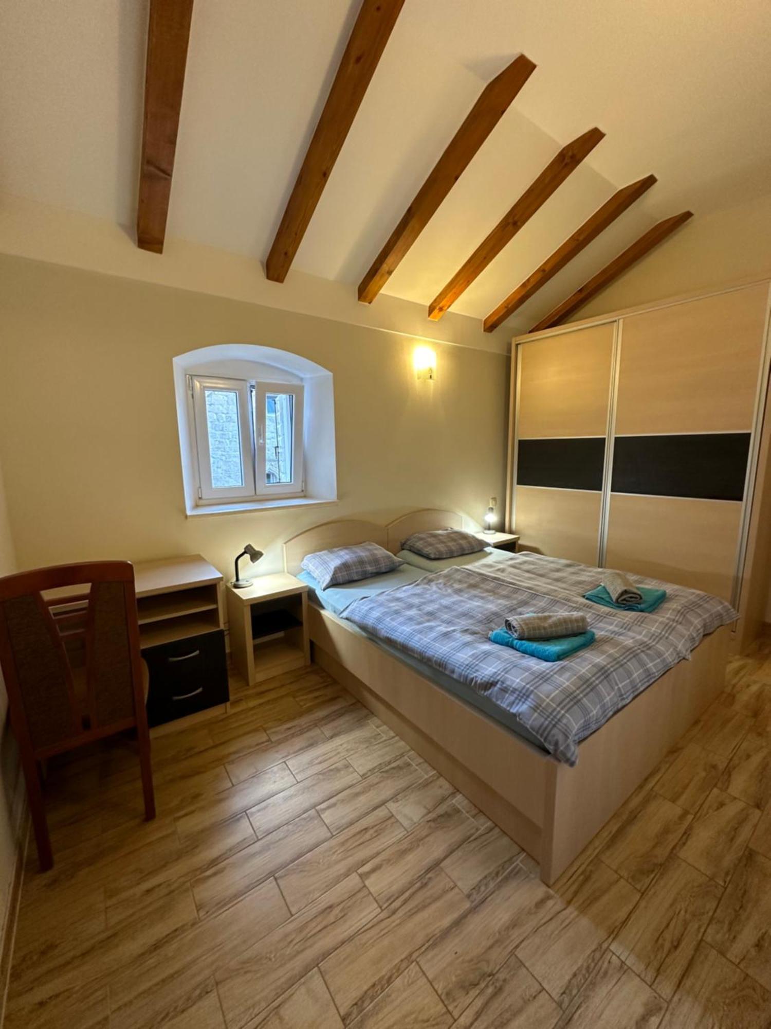 Old Town Apartments Trogir - Free Parking Ngoại thất bức ảnh